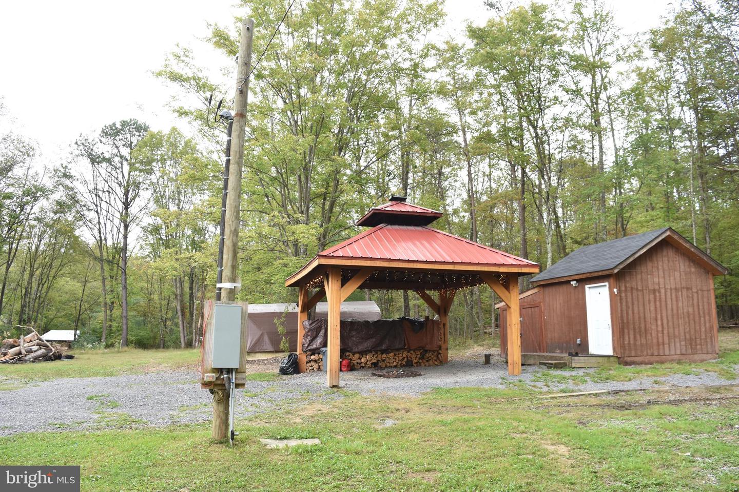 499 Oliver Ln
