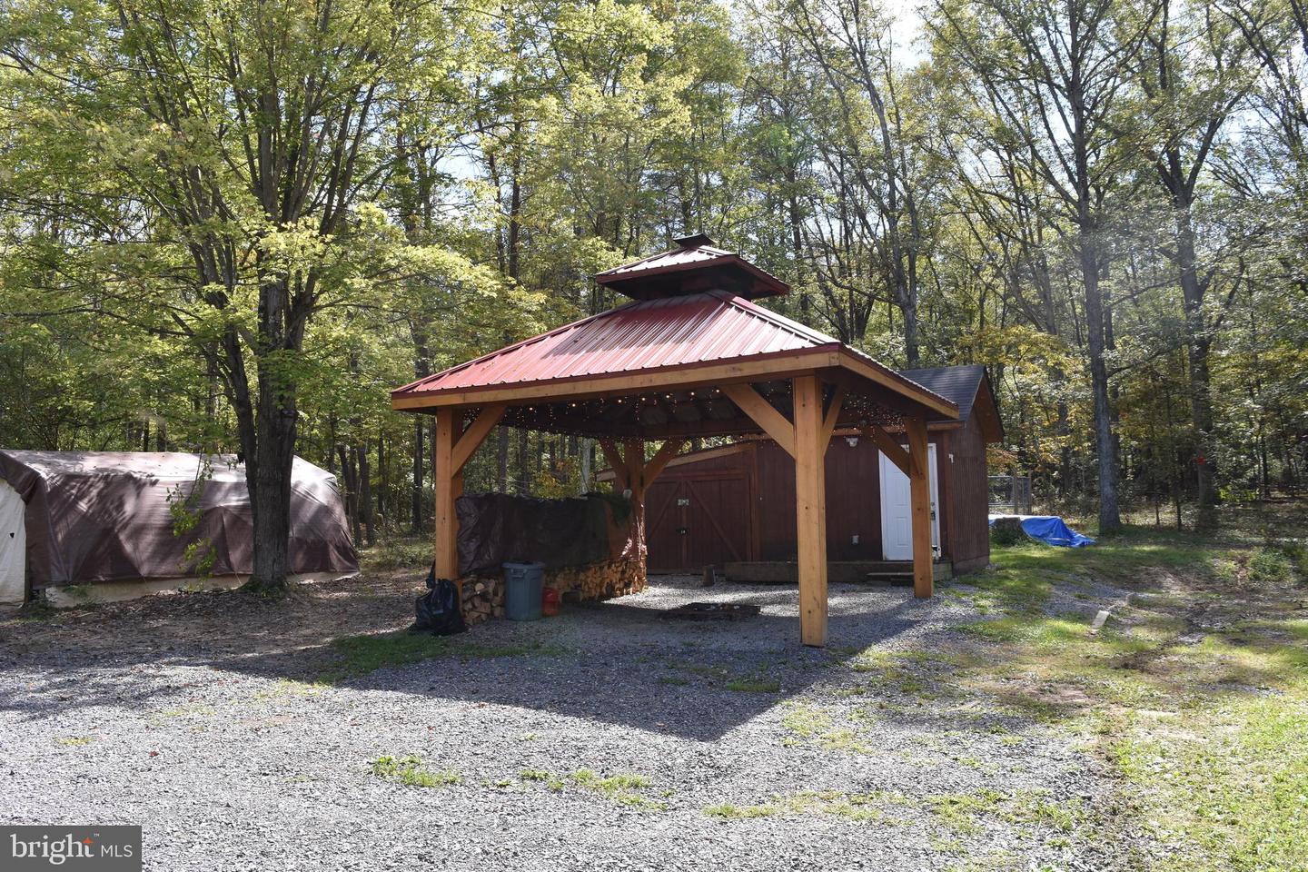 499 Oliver Ln