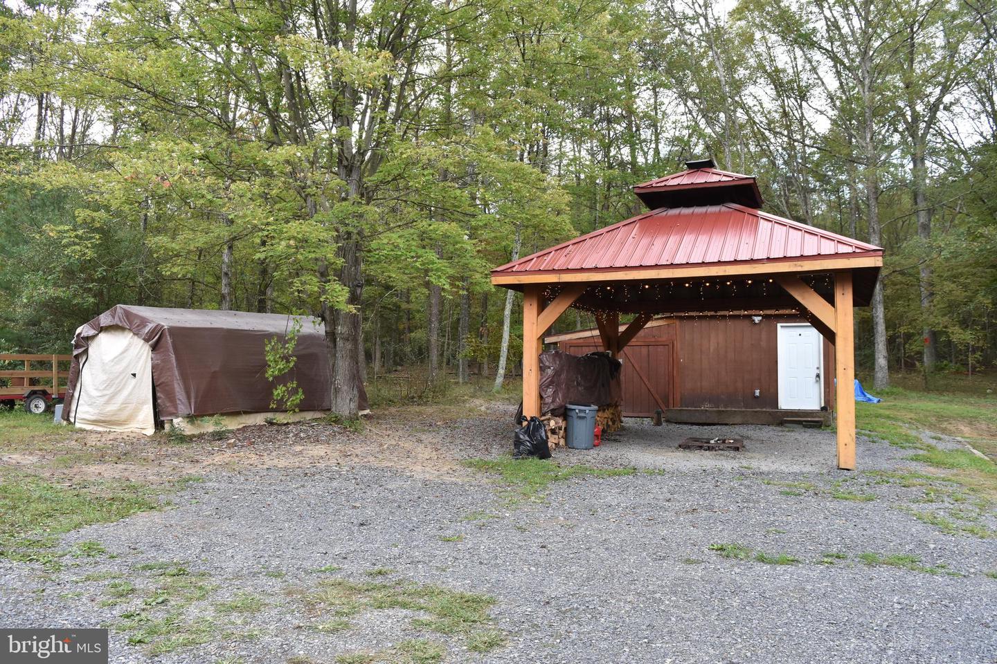 499 Oliver Ln