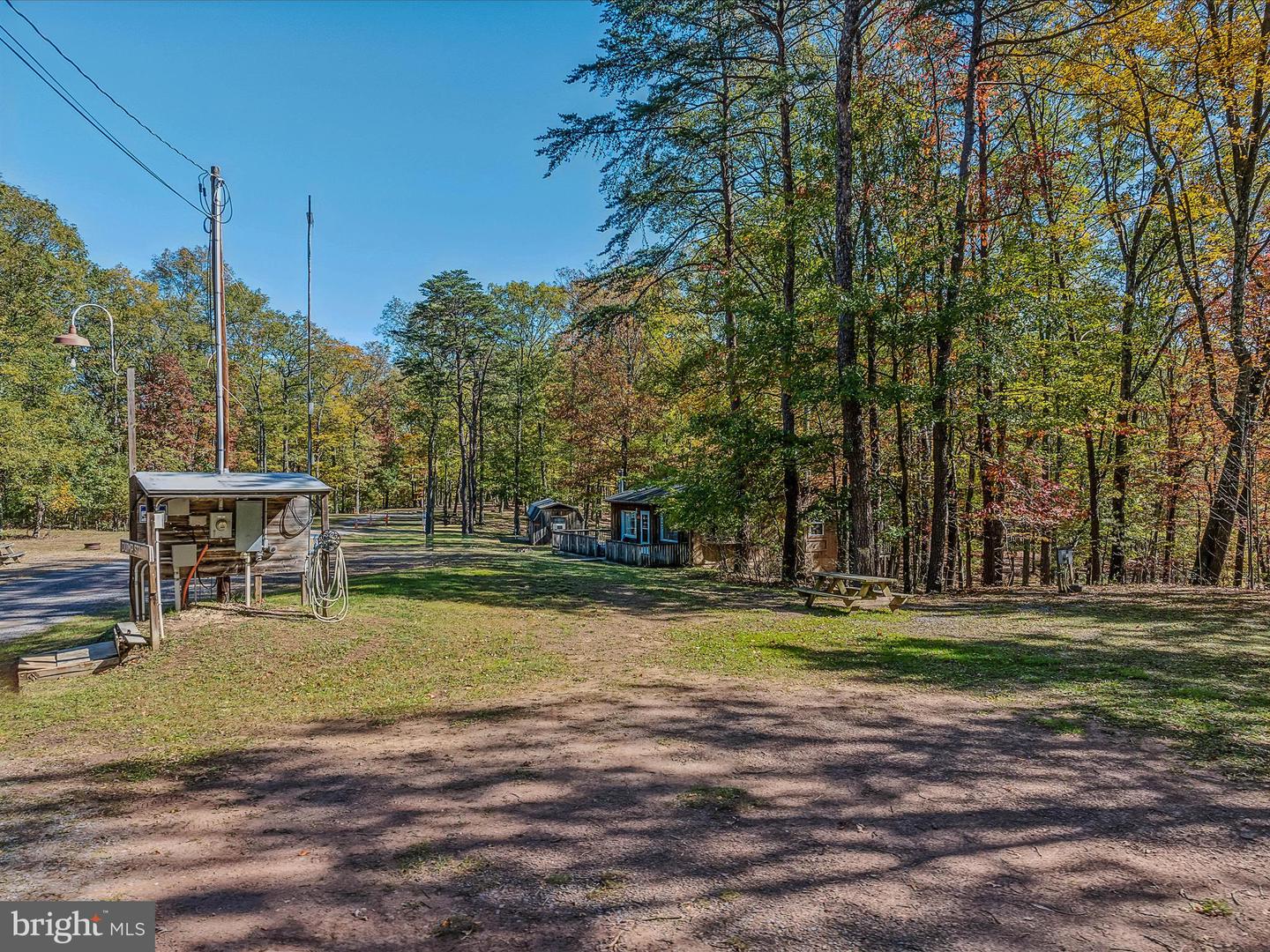 44 Cox Ln