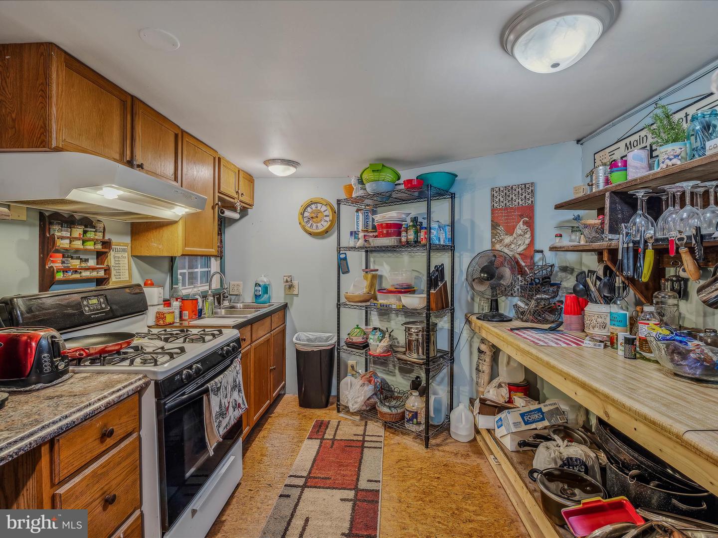 44 Cox Ln