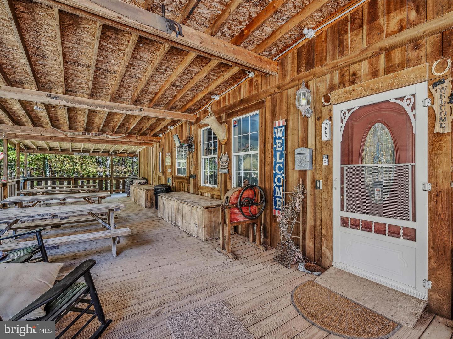 44 Cox Ln