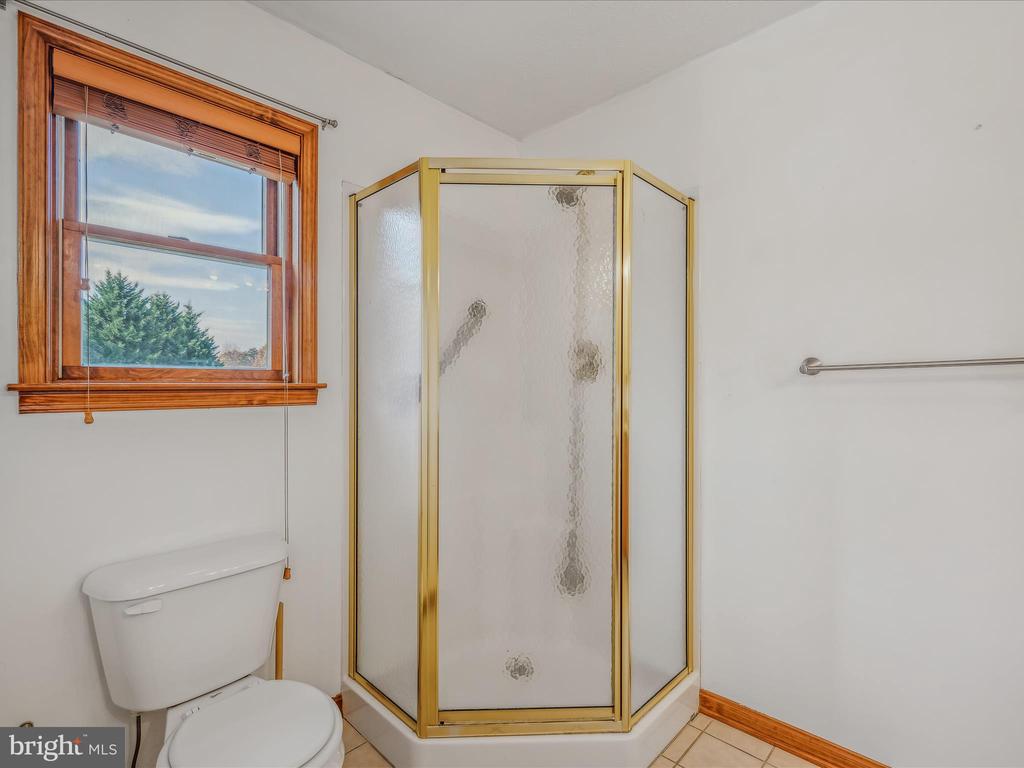 469 Meadowlark Ln