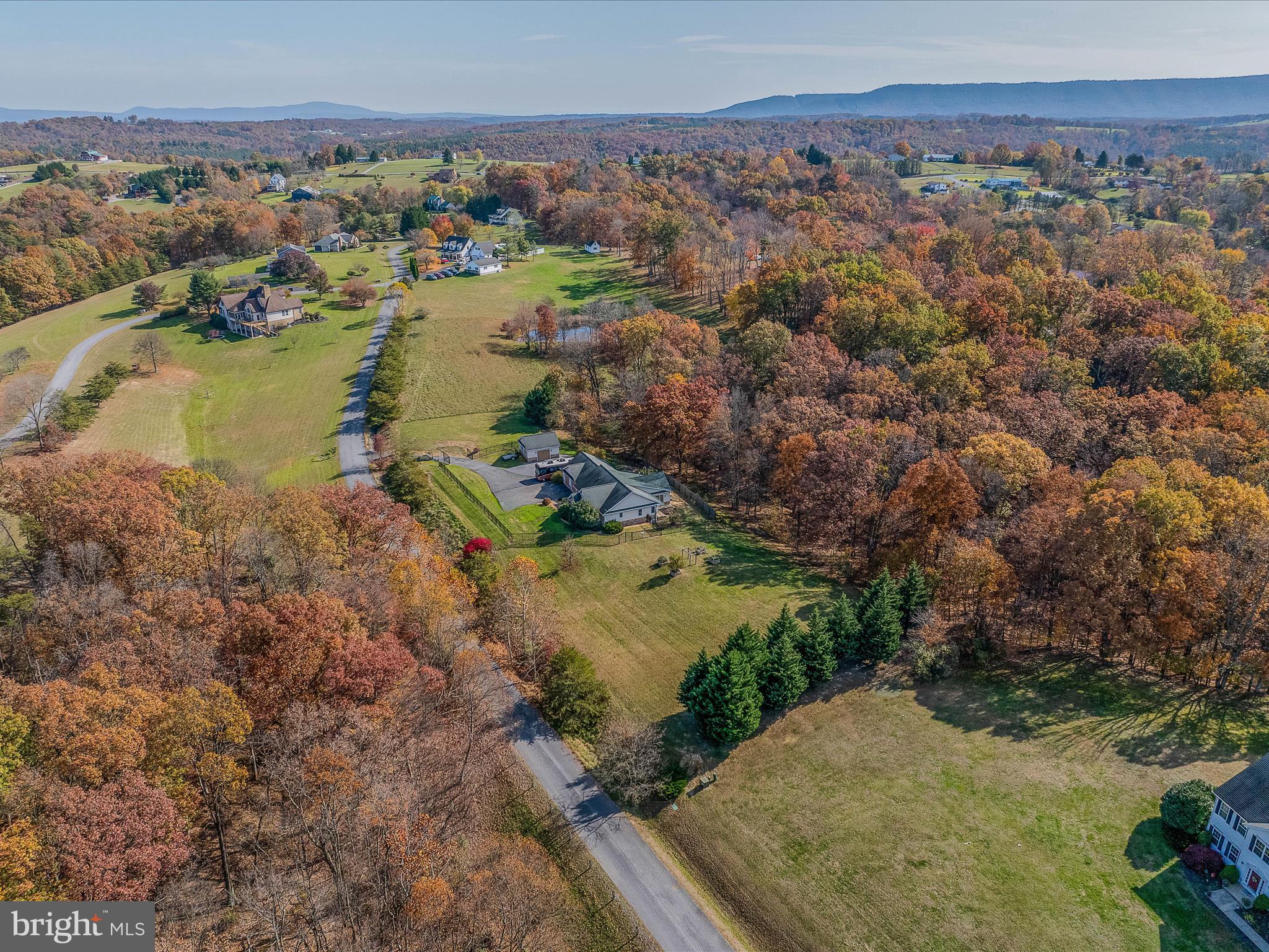 469 Meadowlark Ln