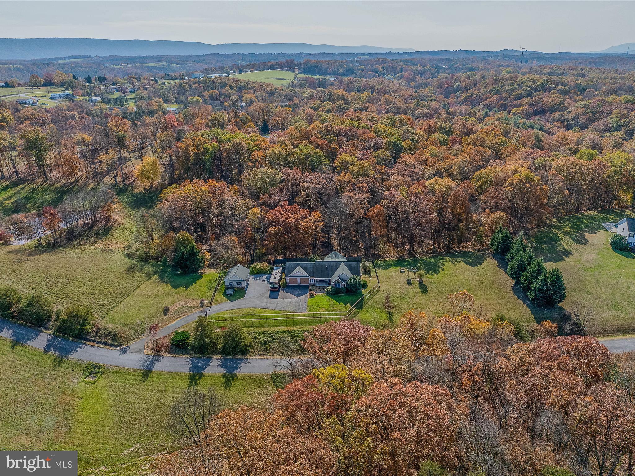 469 Meadowlark Ln