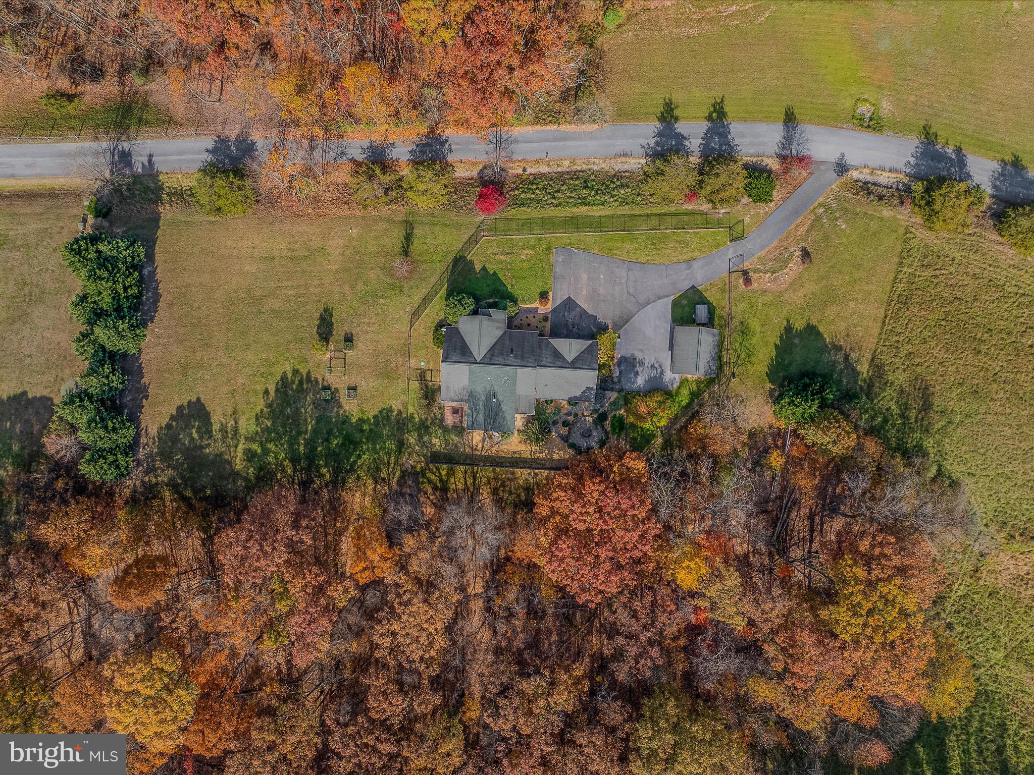 469 Meadowlark Ln