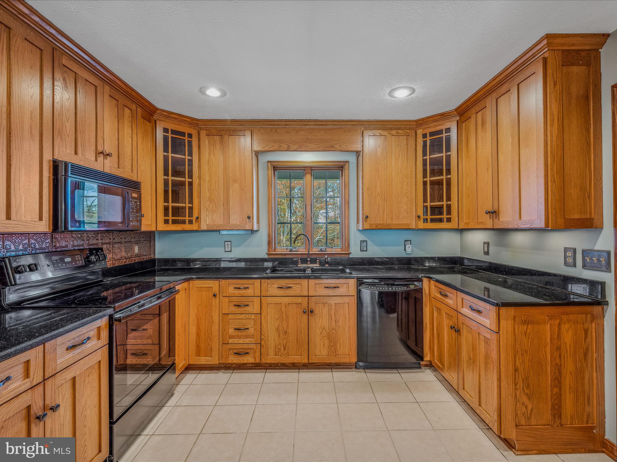 469 Meadowlark Ln