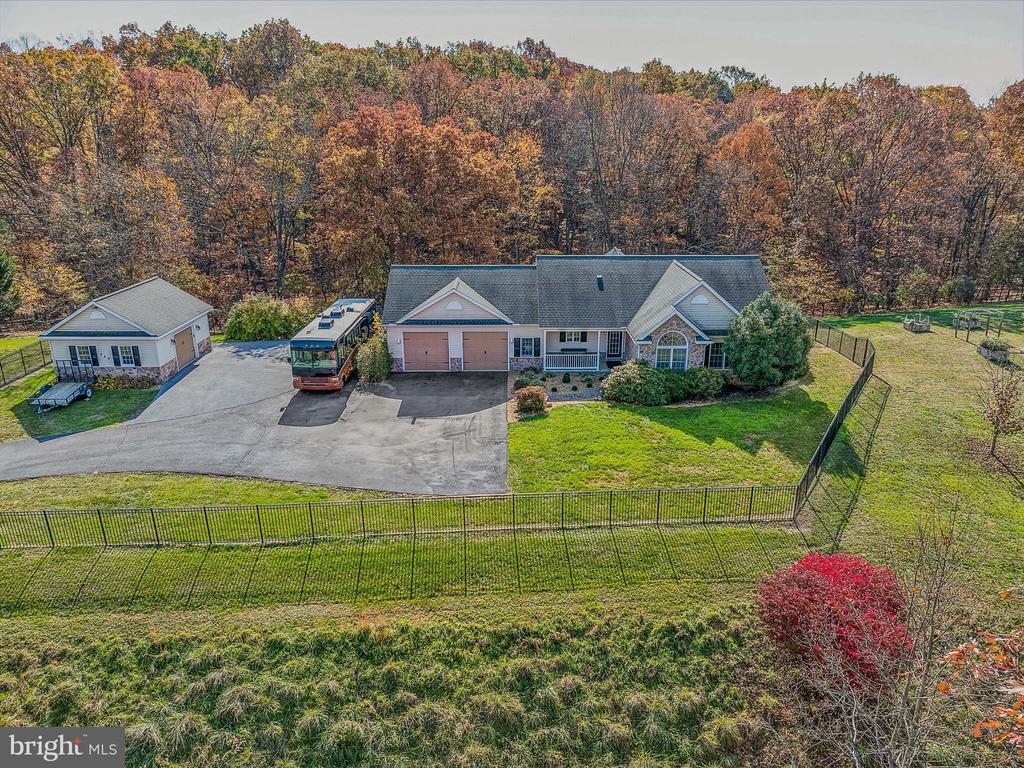 469 Meadowlark Ln