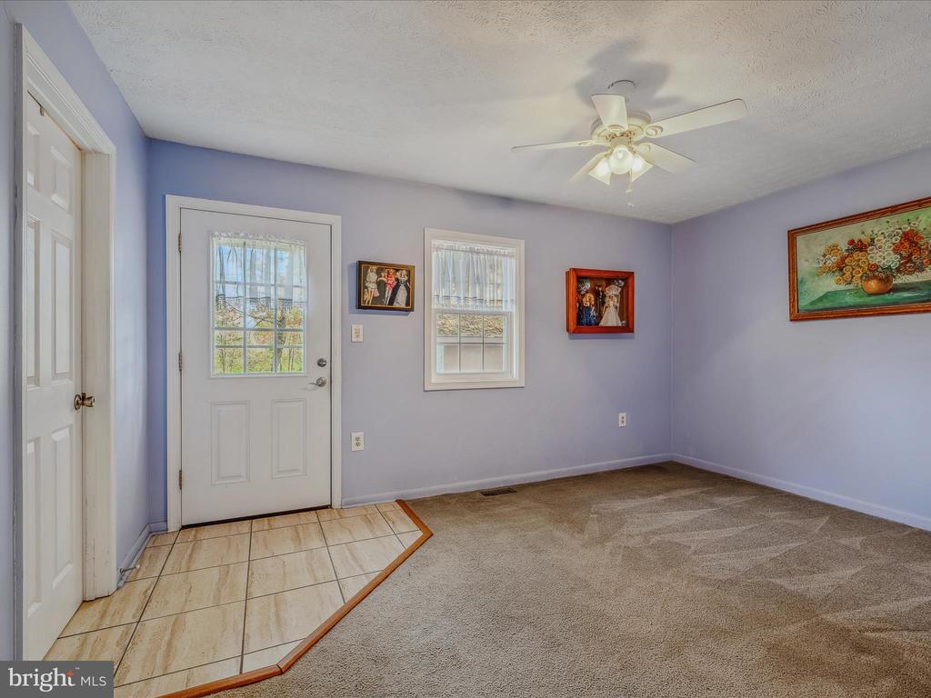 2635 Cacapon Rd