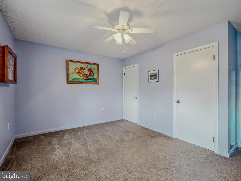 2635 Cacapon Rd