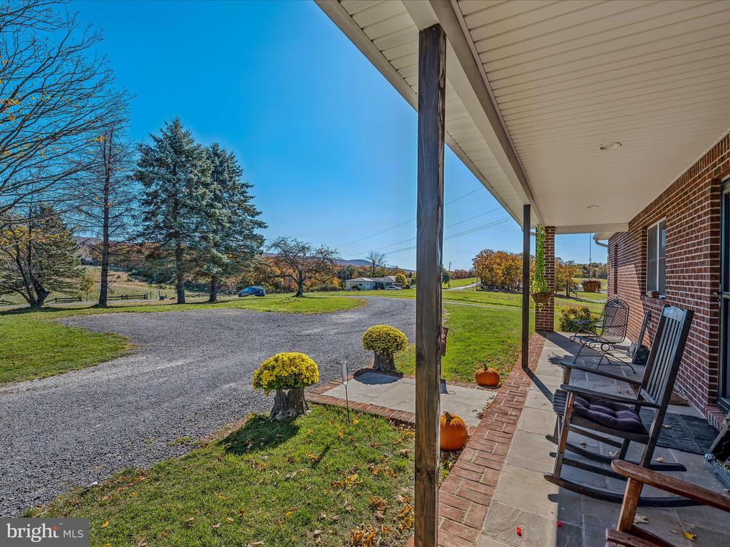 11898 Winchester Grade Rd