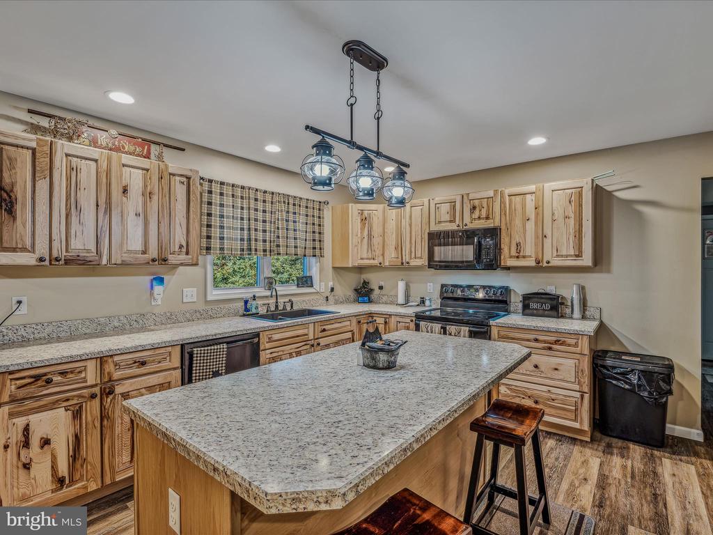 11898 Winchester Grade Rd