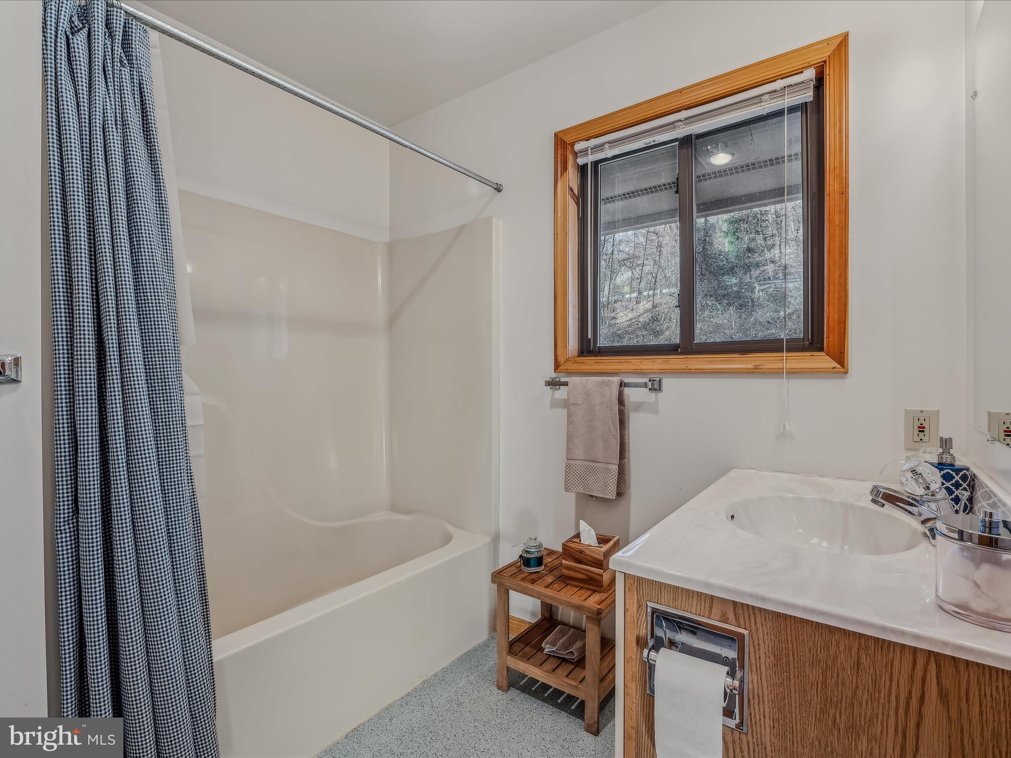 574 Bobcat Dr