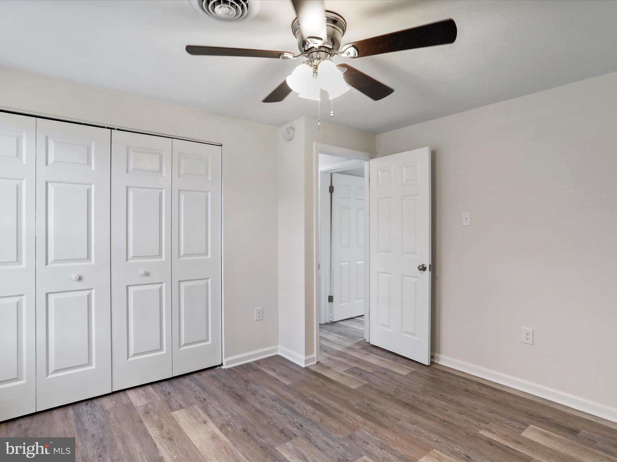 902 Wisteria Ln