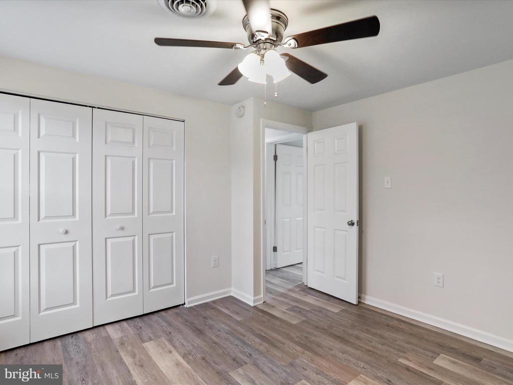 902 Wisteria Ln