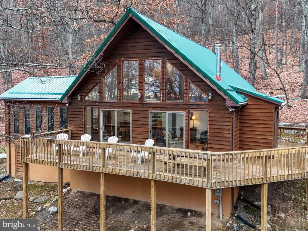 2035 Parkside Dr