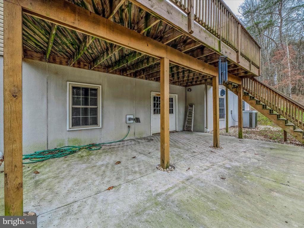 247 Pine Acres Ln