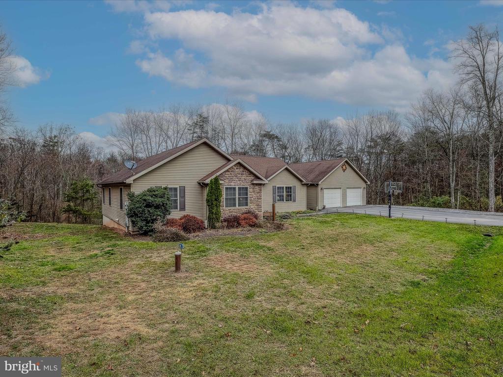 247 Pine Acres Ln