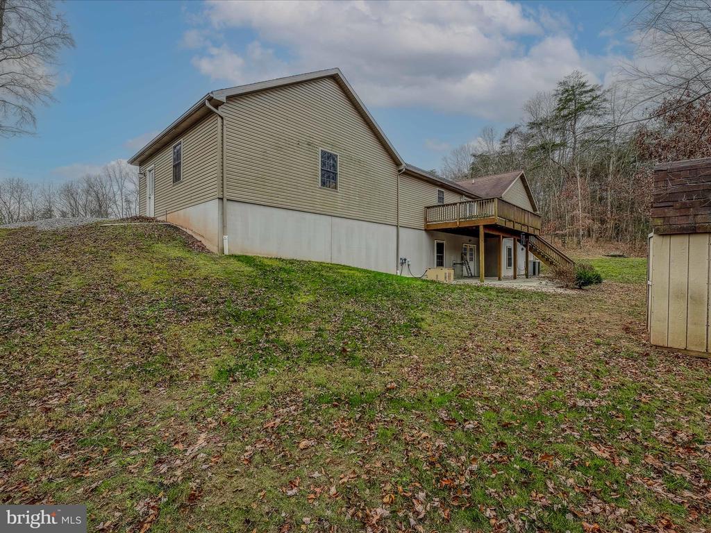 247 Pine Acres Ln