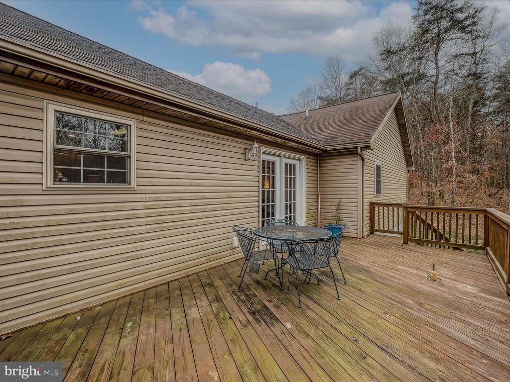 247 Pine Acres Ln