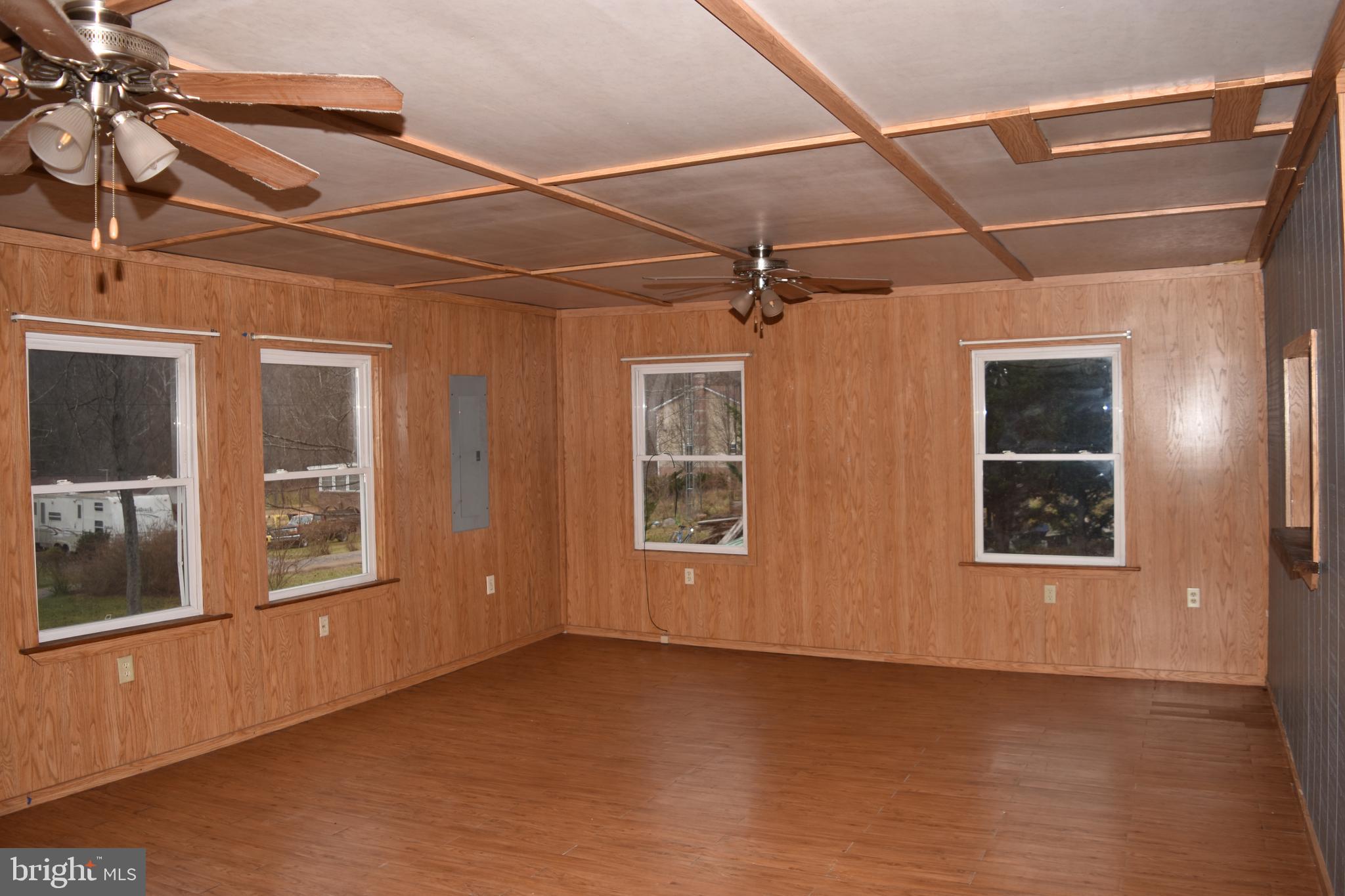756 Oliver Ln