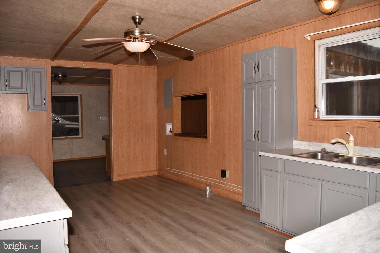 756 Oliver Ln