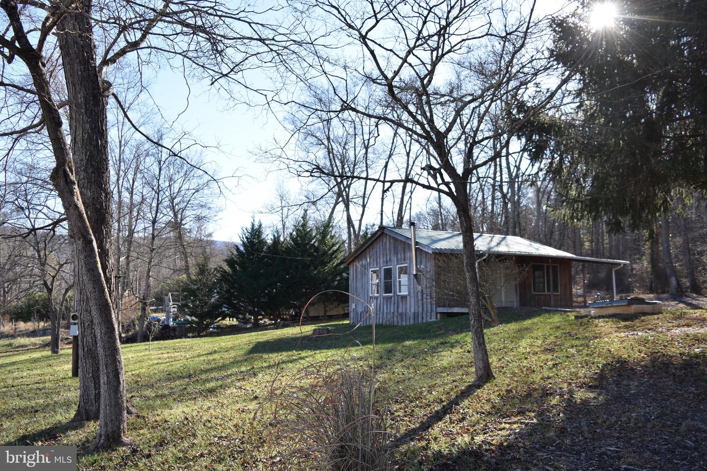 756 Oliver Ln