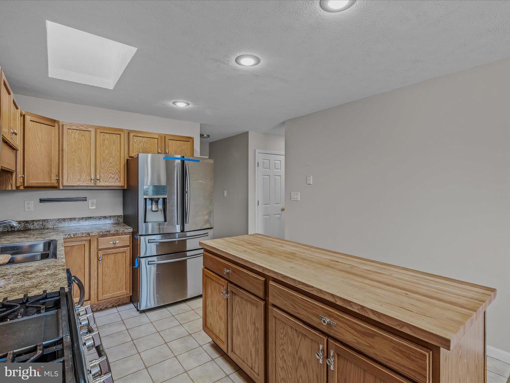 196 United Morgan Cir