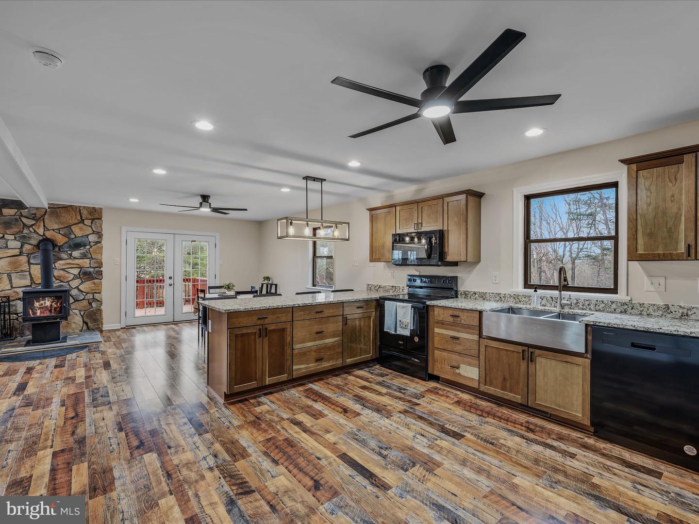 193 Country Ridge Ln