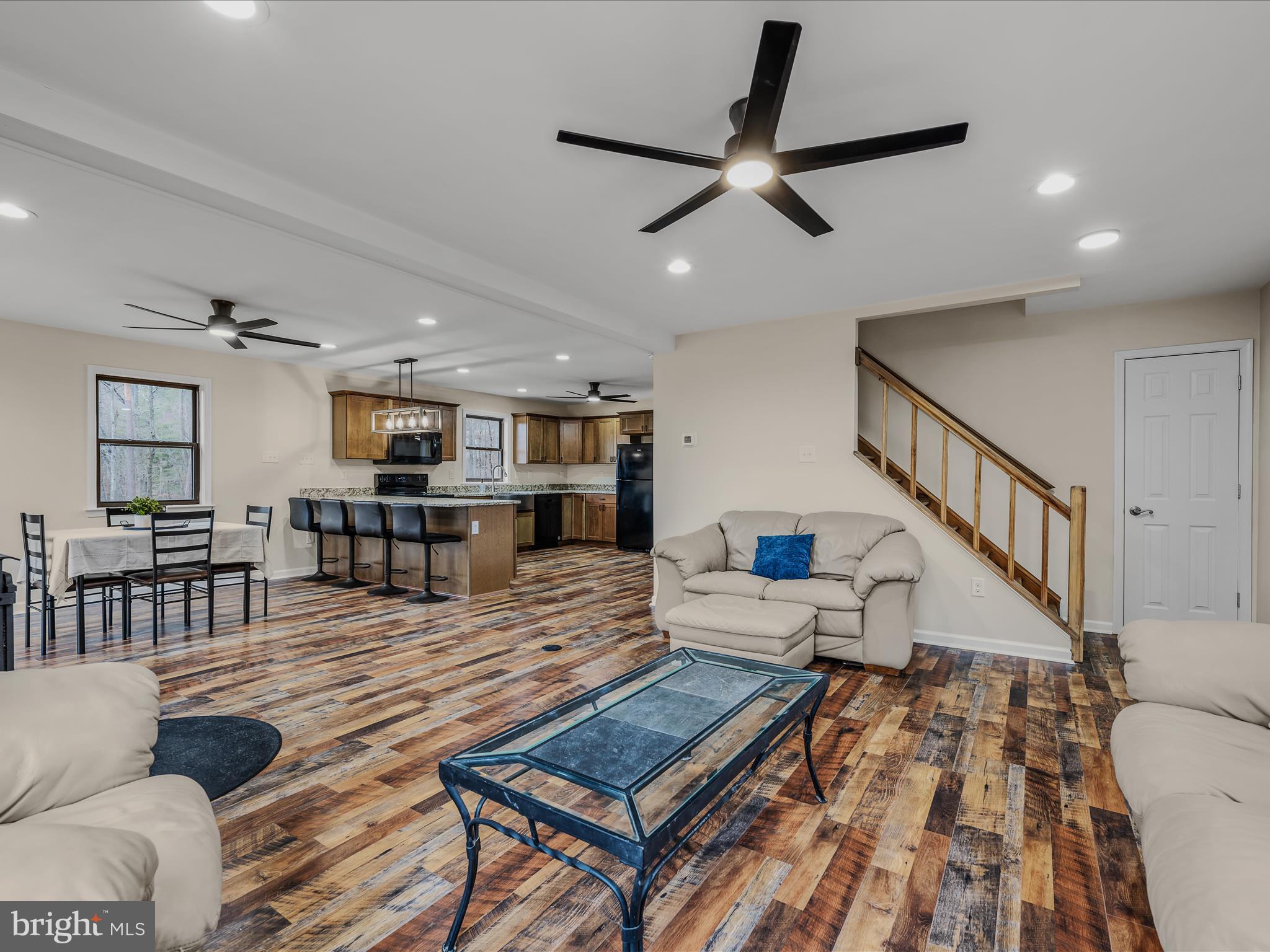 193 Country Ridge Ln