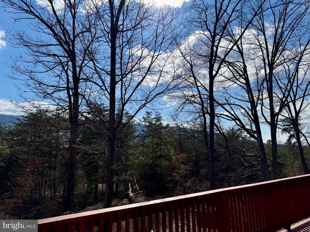 193 Country Ridge Ln