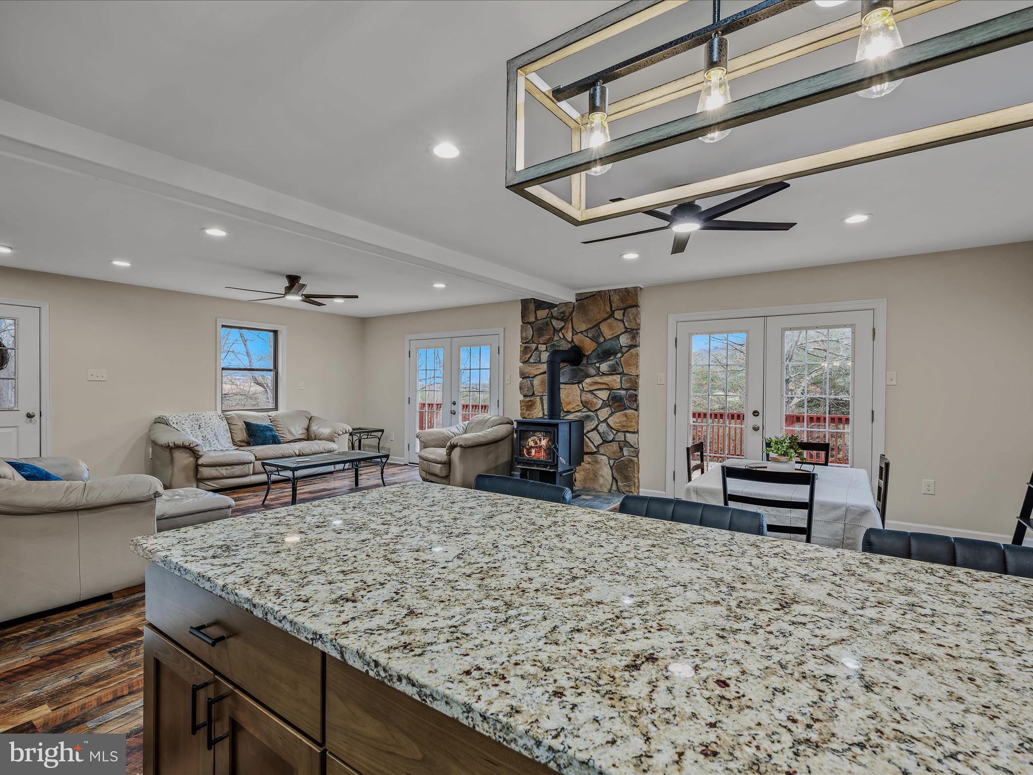 193 Country Ridge Ln