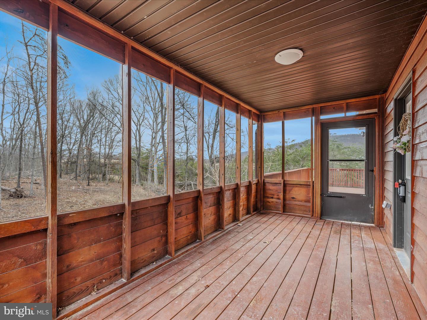 193 Country Ridge Ln