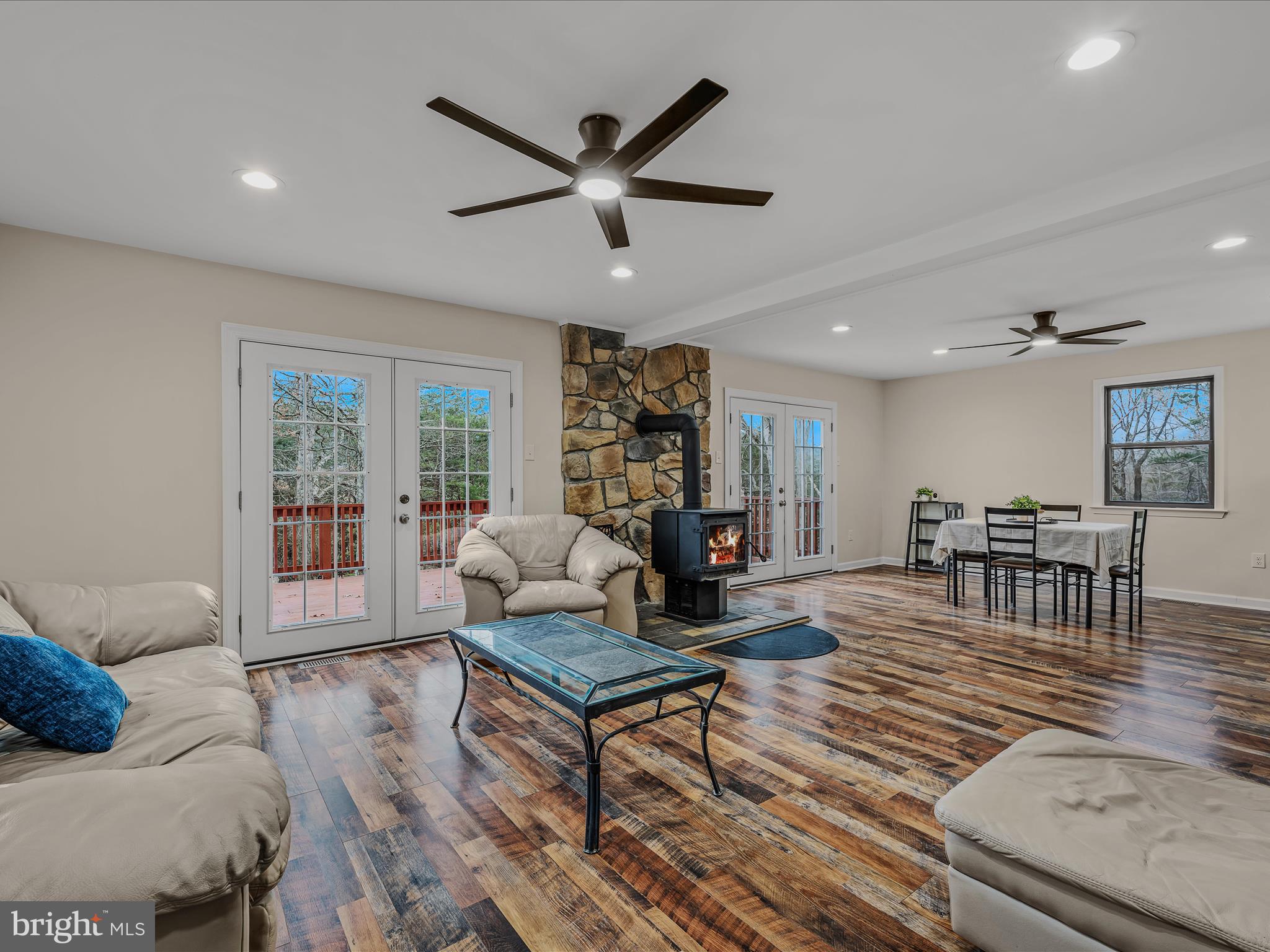 193 Country Ridge Ln