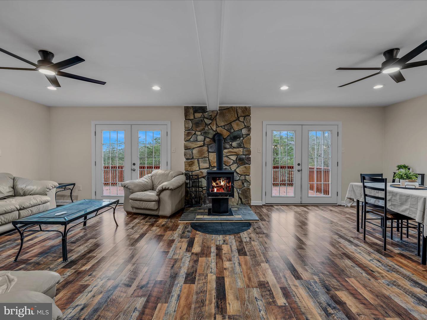 193 Country Ridge Ln