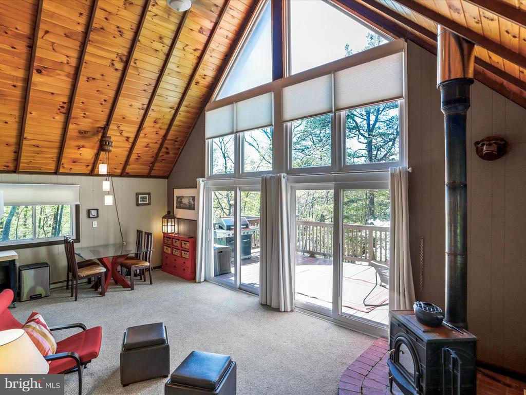 777 Timber Ln