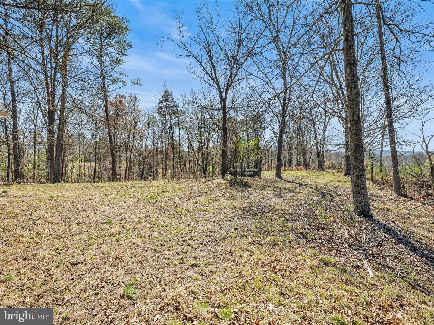 64 Sarah Ann Ln