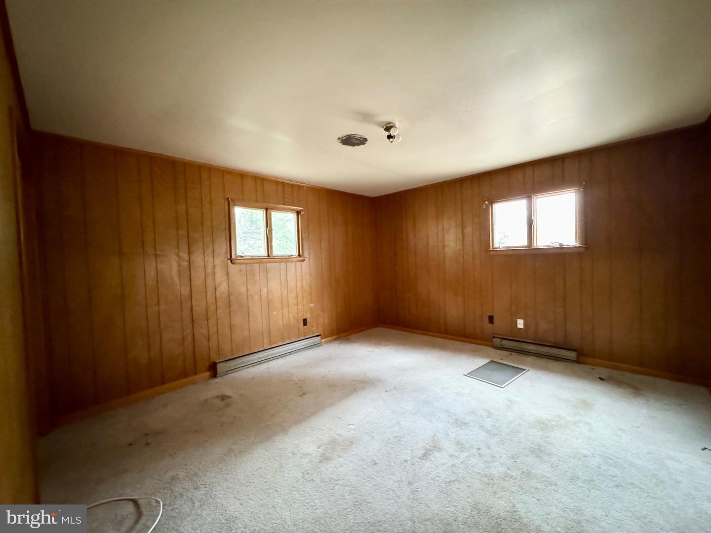 64 Sarah Ann Ln
