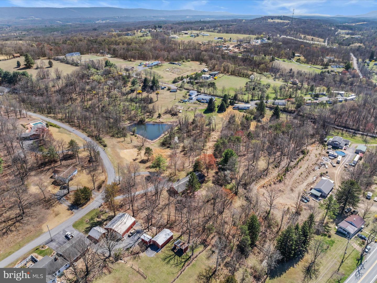 64 Sarah Ann Ln
