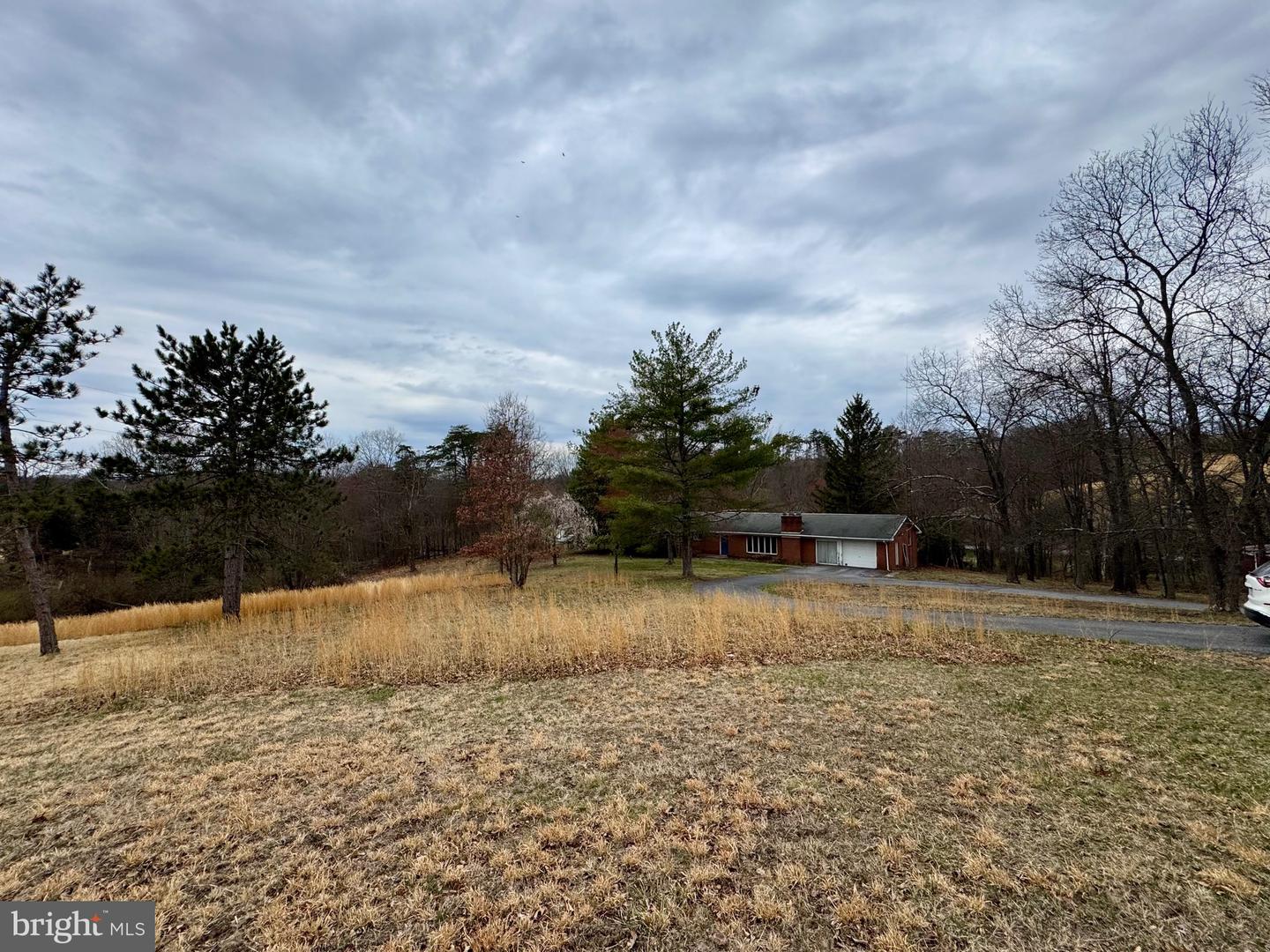 64 Sarah Ann Ln