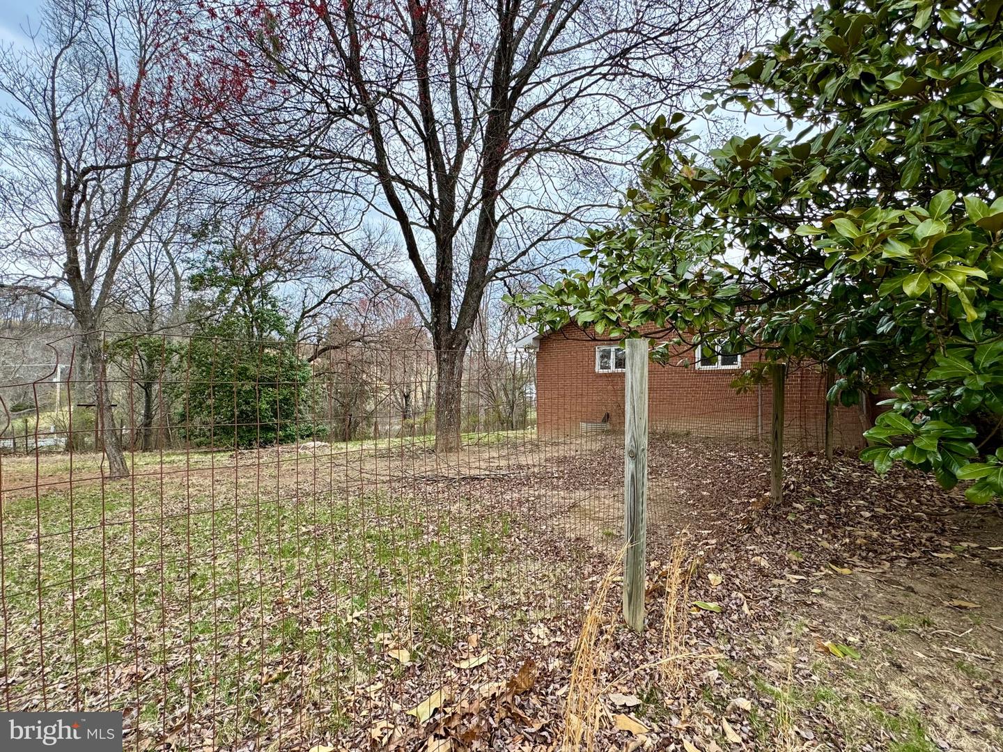 64 Sarah Ann Ln