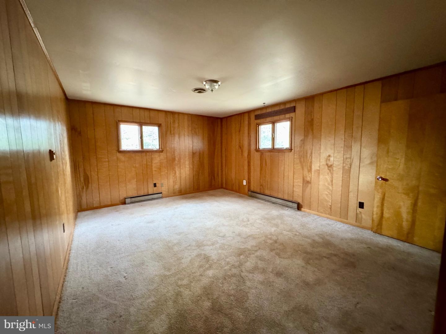 64 Sarah Ann Ln