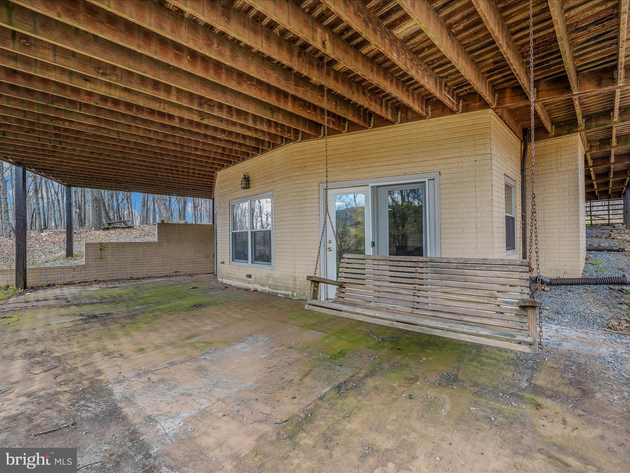 1903 Gaither Rd