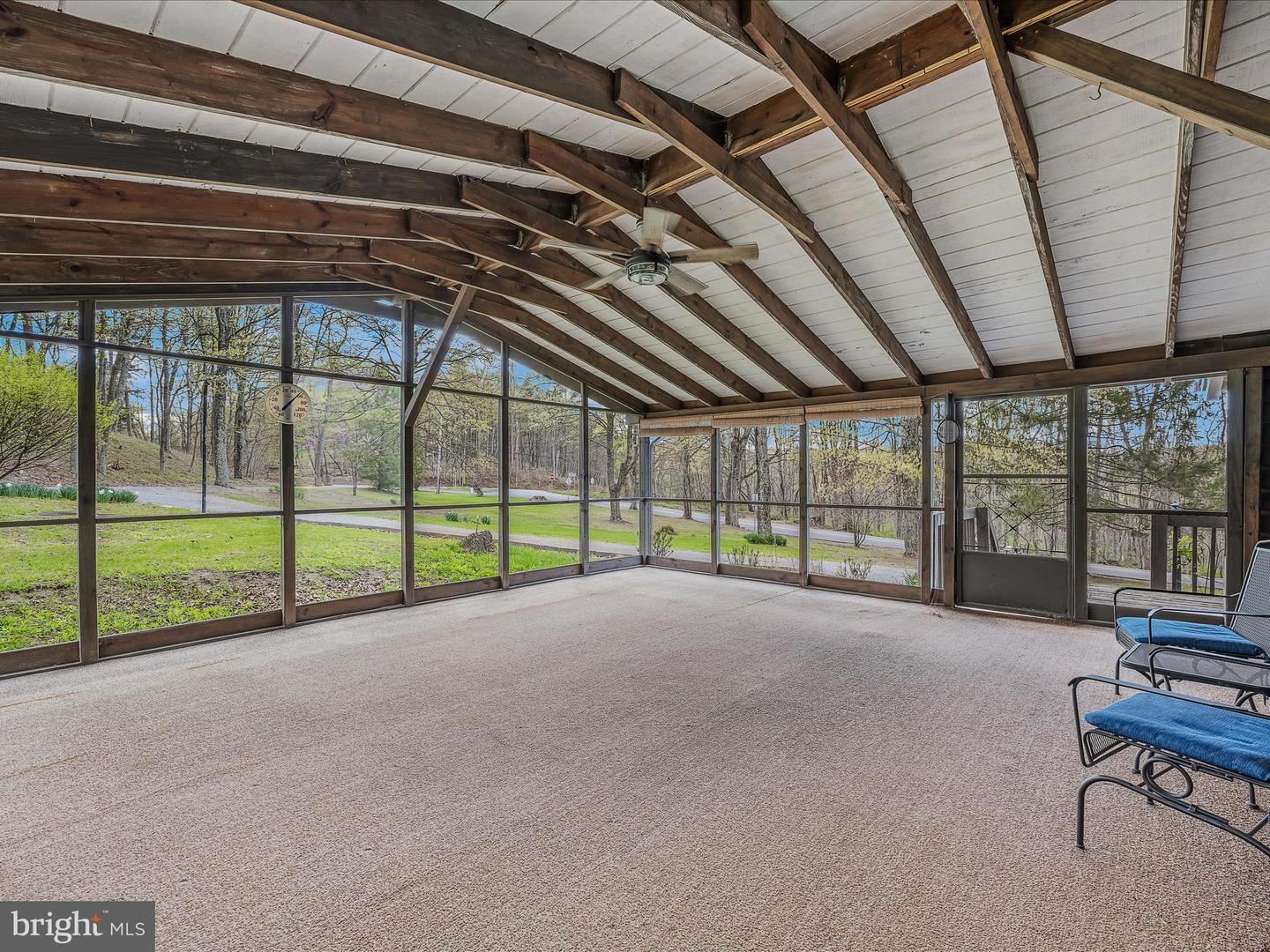 56 Sir Johns Run Rd