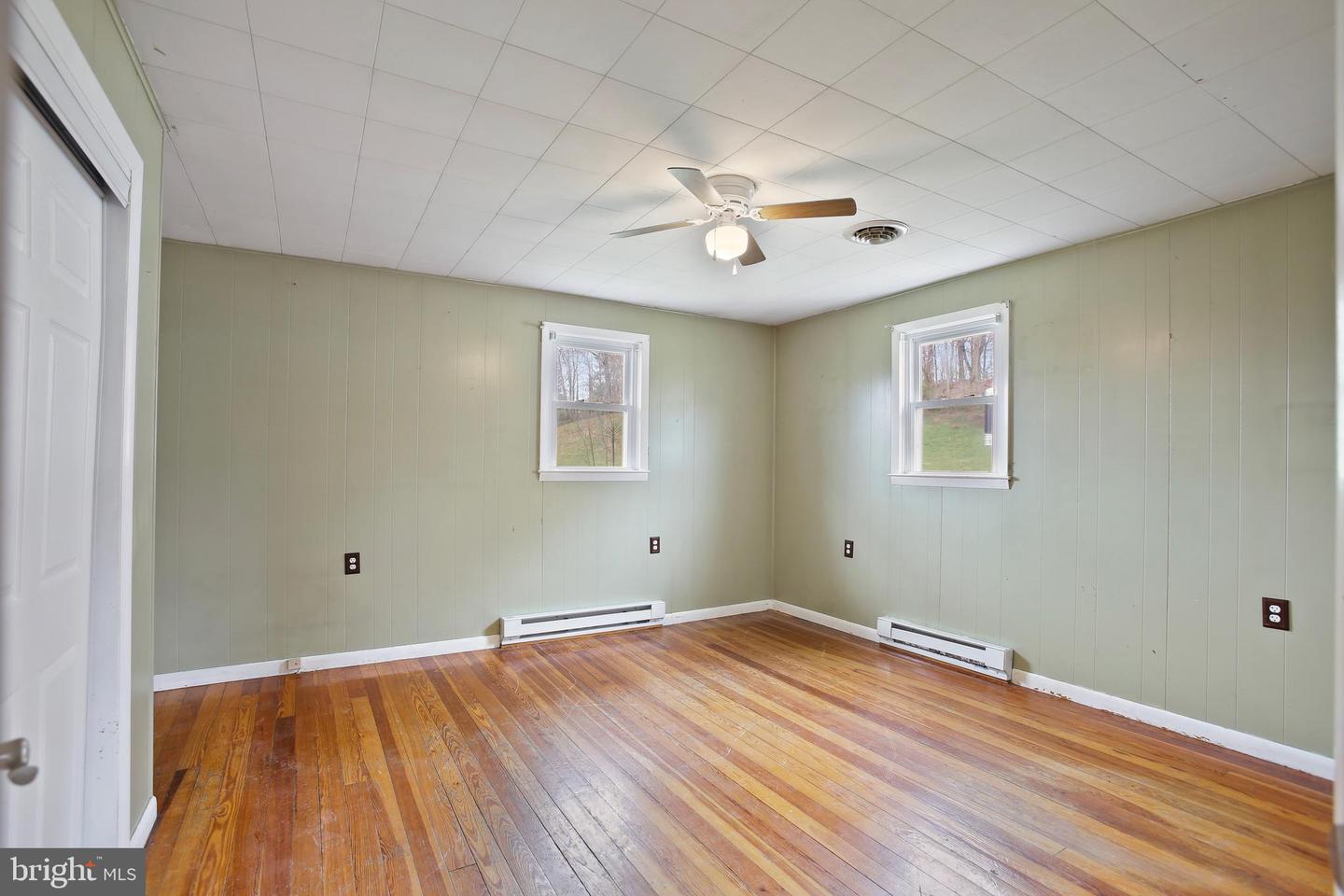 10460 Martinsburg Rd