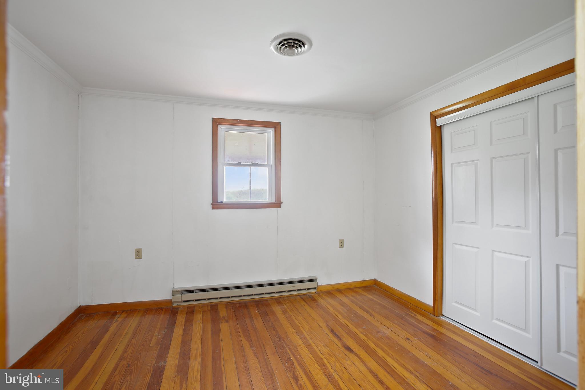 10460 Martinsburg Rd