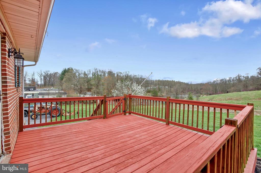 10460 Martinsburg Rd