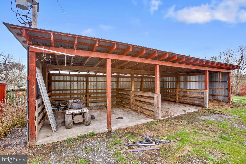 10460 Martinsburg Rd