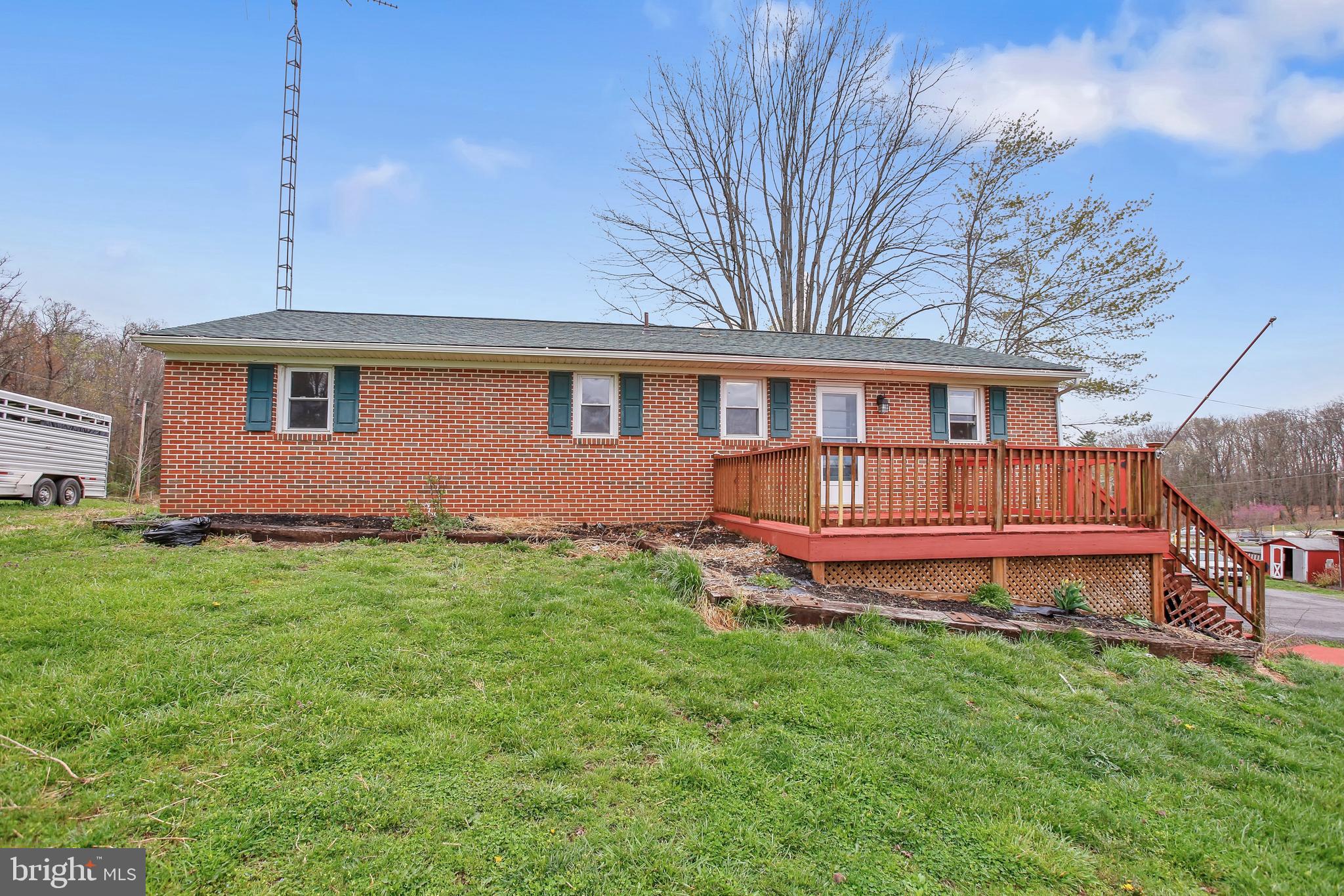 10460 Martinsburg Rd