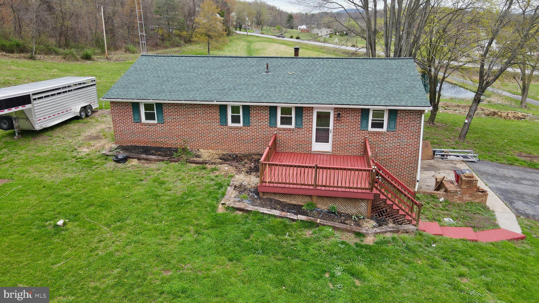 10460 Martinsburg Rd